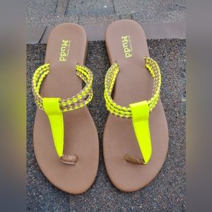 Mudd Sandals